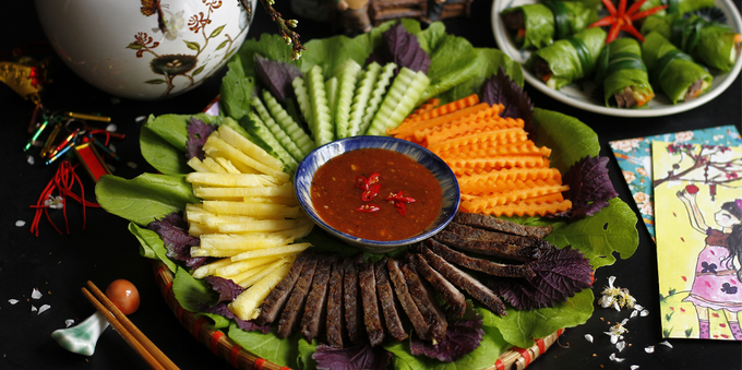 Bò cuốn lá cải